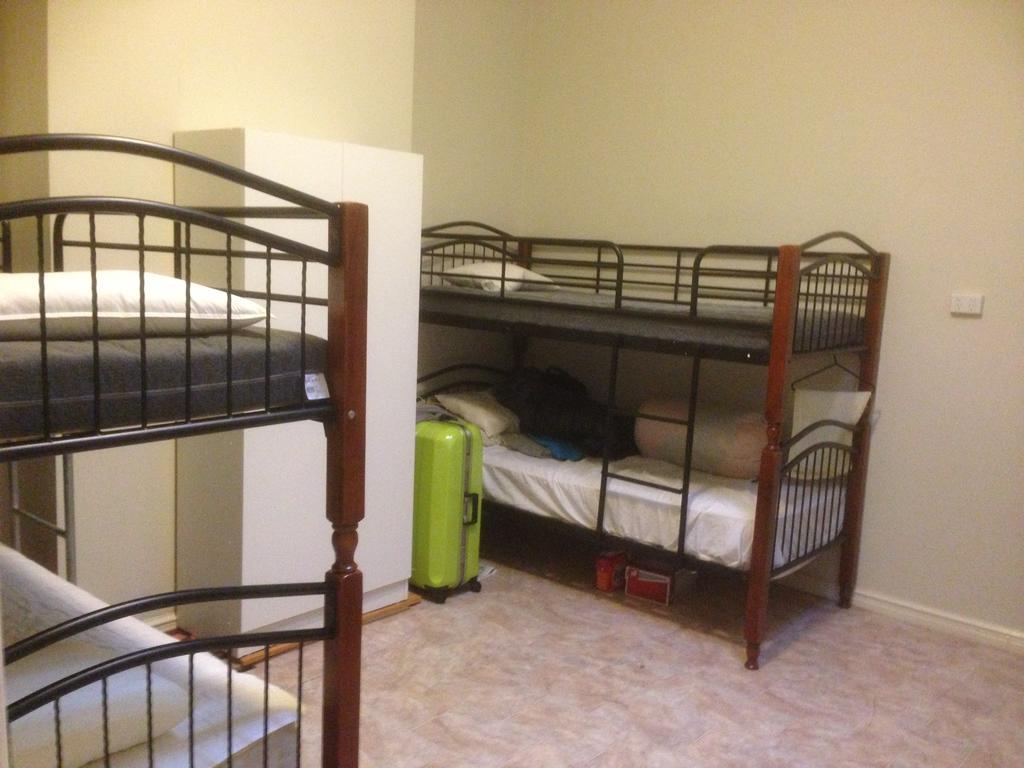 הוסטל Perth 178 Backpackers חדר תמונה
