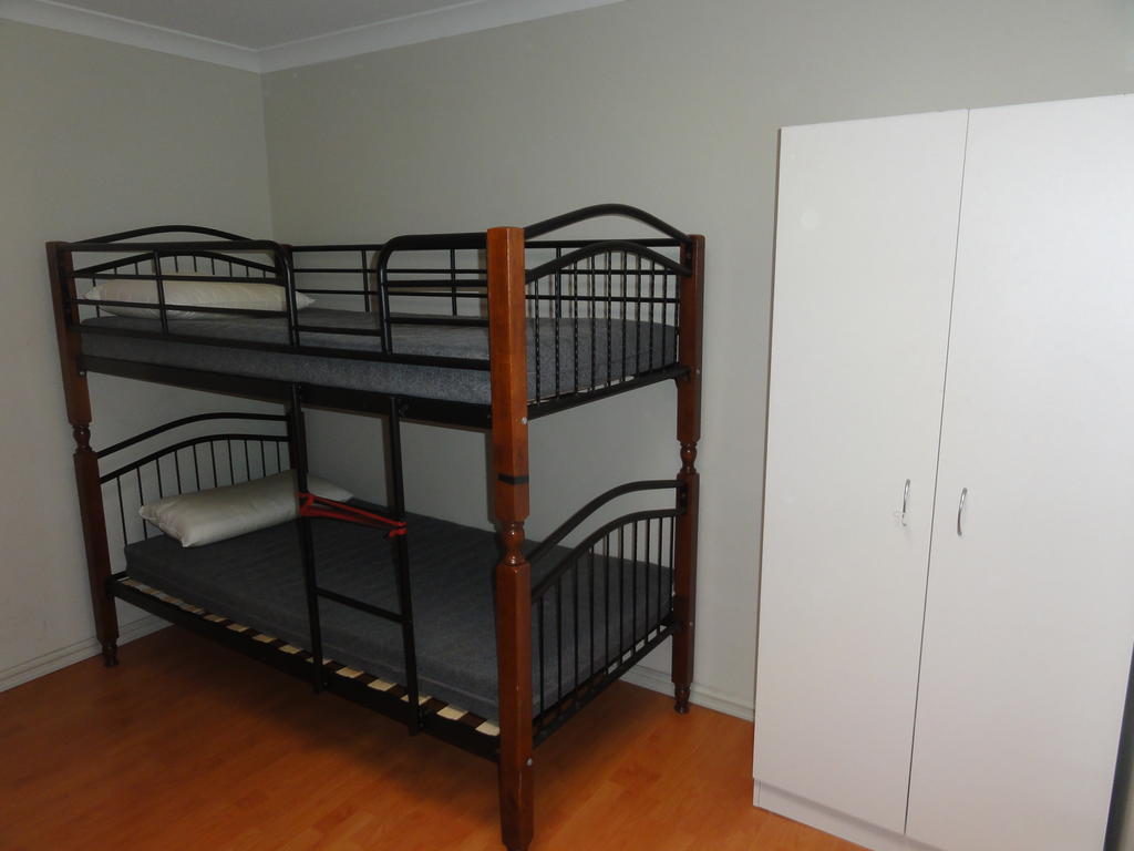 הוסטל Perth 178 Backpackers חדר תמונה