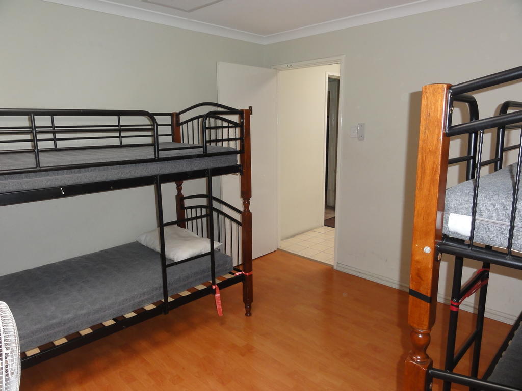 הוסטל Perth 178 Backpackers חדר תמונה